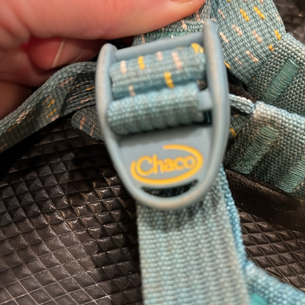 Chaco size one children’s sandals, teal blue and yellow - Picture 2 of 8